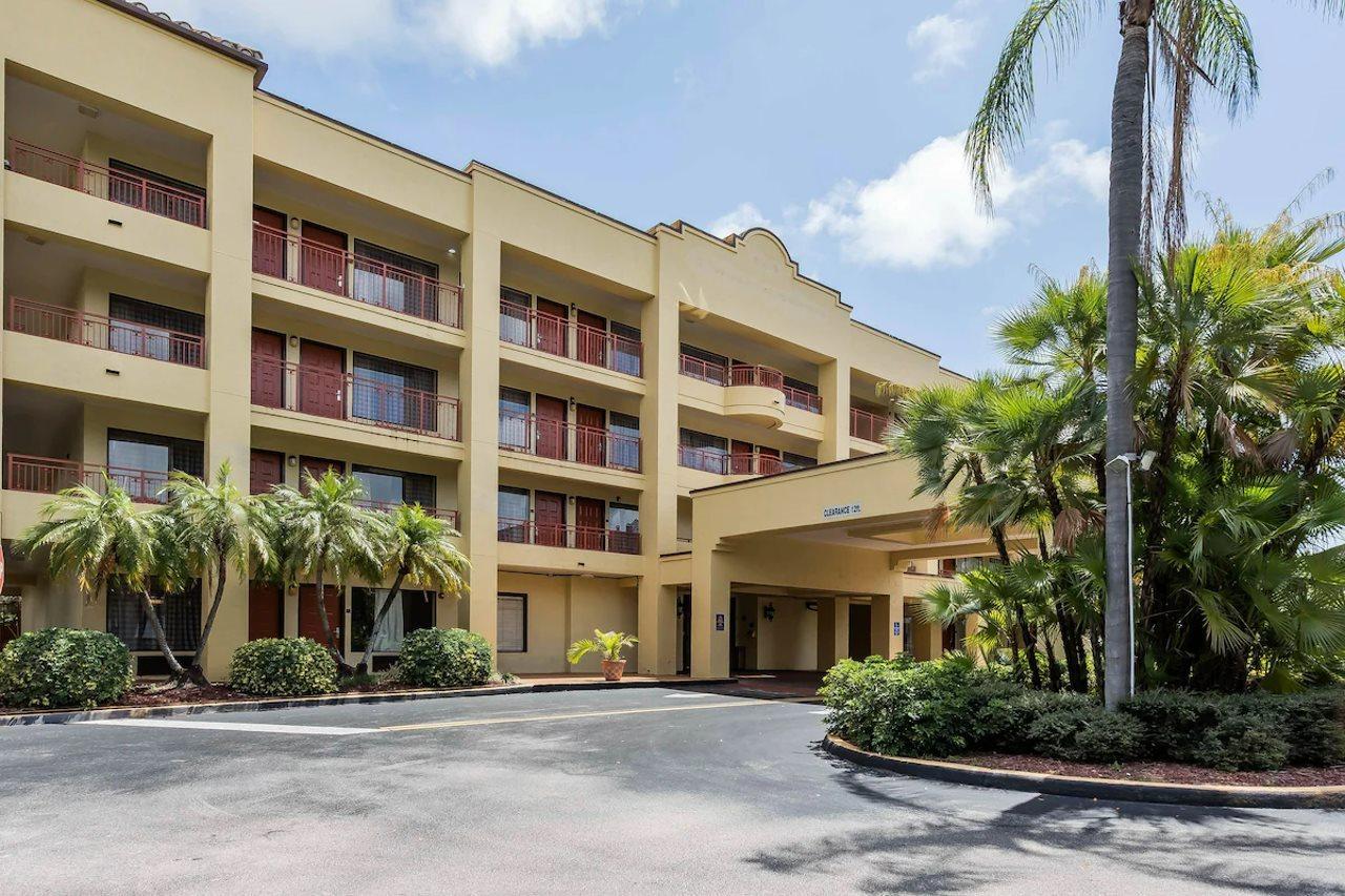Boca Suites Deerfield Beach; Surestay Collection By BW מראה חיצוני תמונה