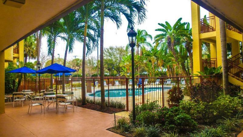 Boca Suites Deerfield Beach; Surestay Collection By BW מראה חיצוני תמונה